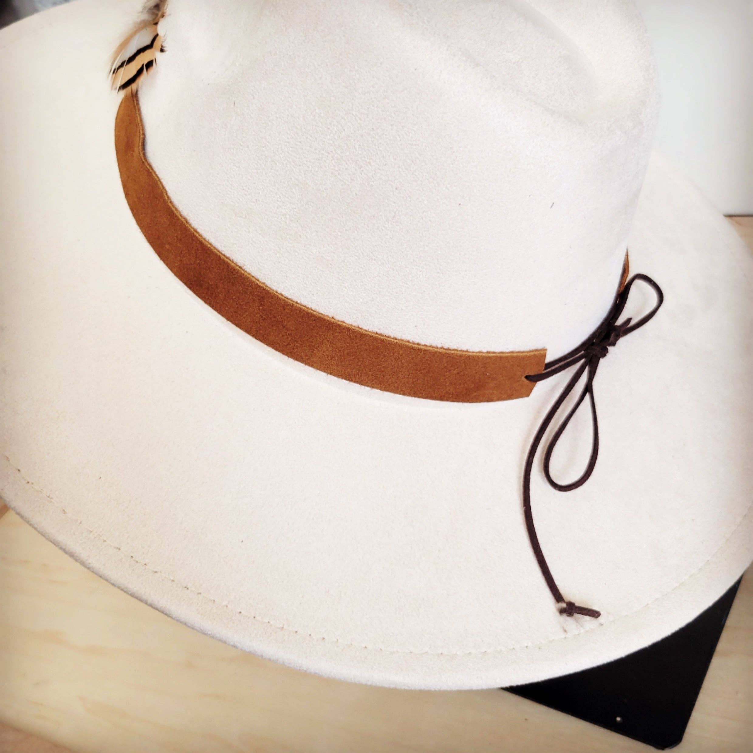 Genuine Suede Leather Hat Band w/ Stone Pendant & Feathers 954u
