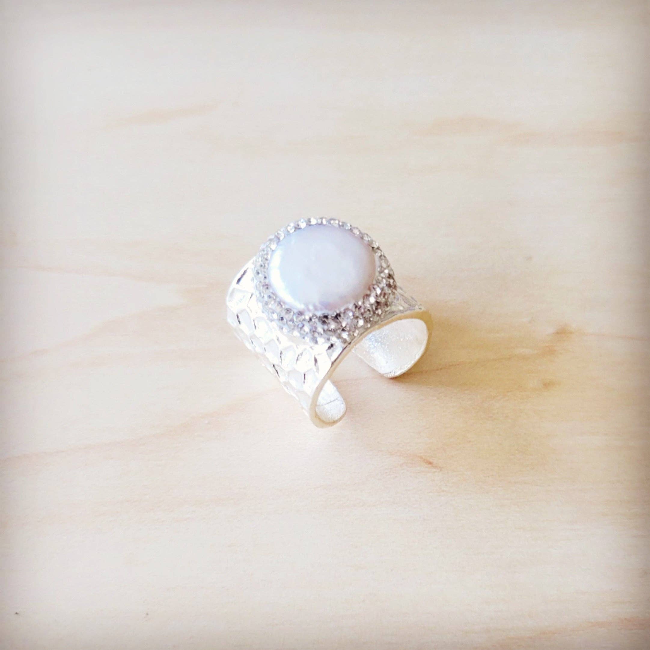Hammered Silver & Mother-of-Pearl Ring 012ii