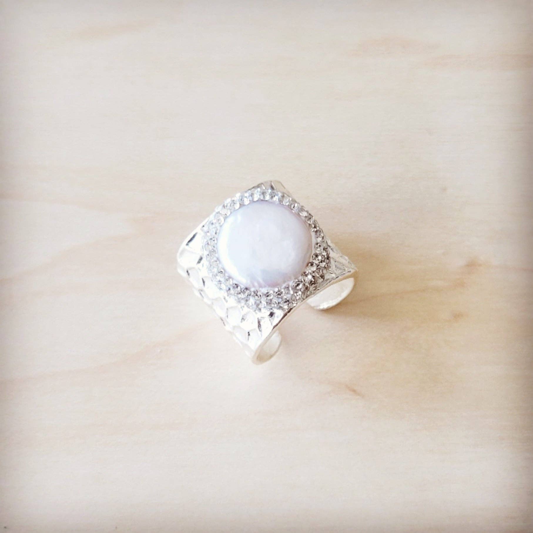 Hammered Silver & Mother-of-Pearl Ring 012ii